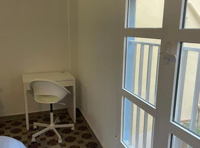 Alojamiento Ricar Apartment *